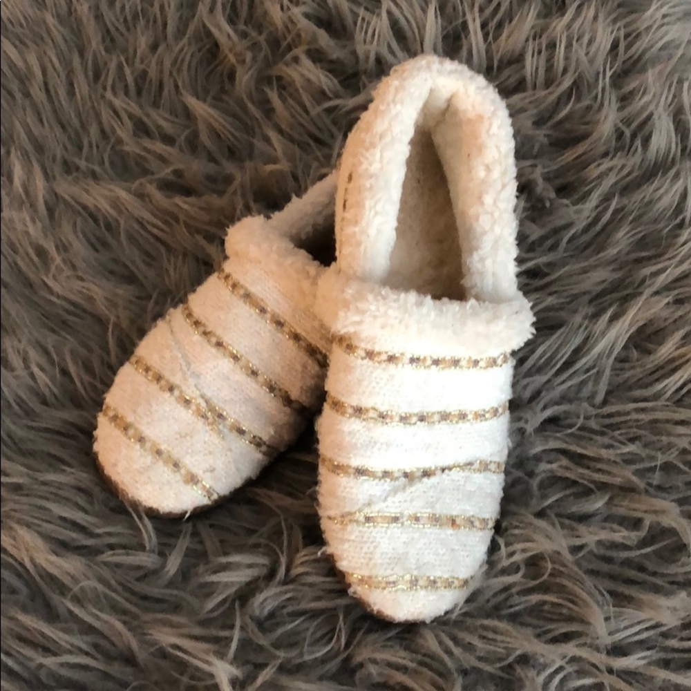 Toms fuzzy slippers